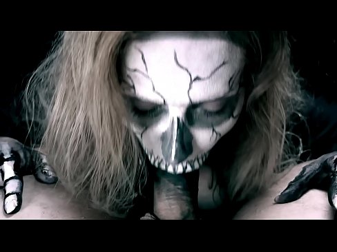 ❤️ Demon girl ngisep pitik jago karo dheweke ireng tutuk lan ngulu cum. ❤❌ Saru ayu ing jv.superpornpics.ru ❌